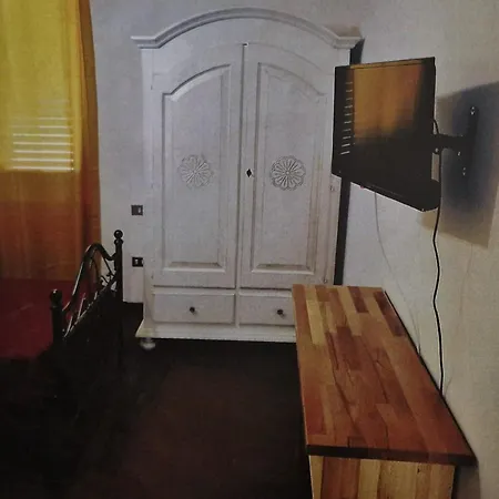 Отель Mondial 2 *