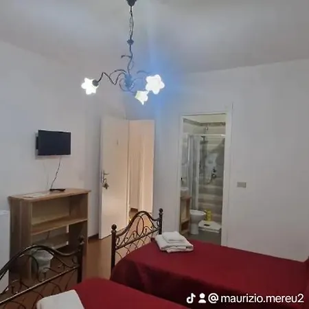 Mondial 2 Отель