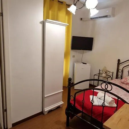 Mondial 2 Отель *