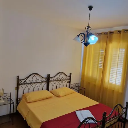 Отель Mondial 2